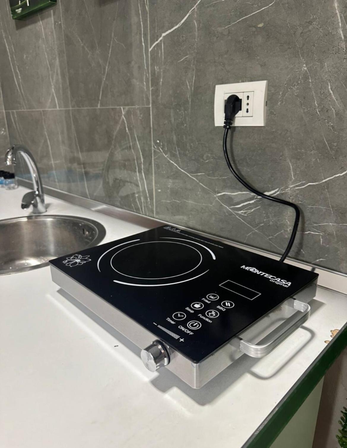 Bllok: Cozy Stay, 24/7 Self Check-in Appartement Tirana