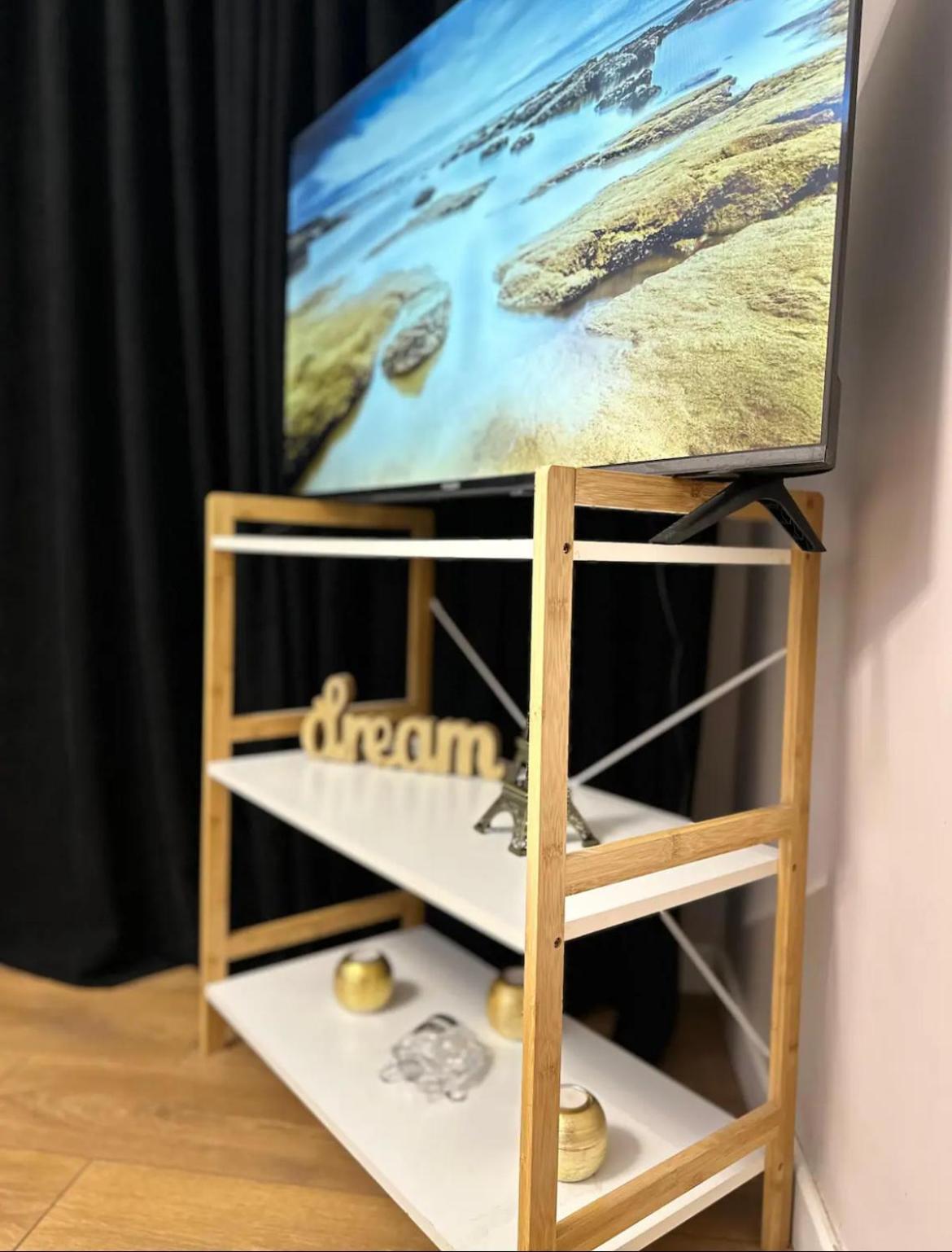 Appartement Bllok: Cozy Stay, 24/7 Self Check-in *